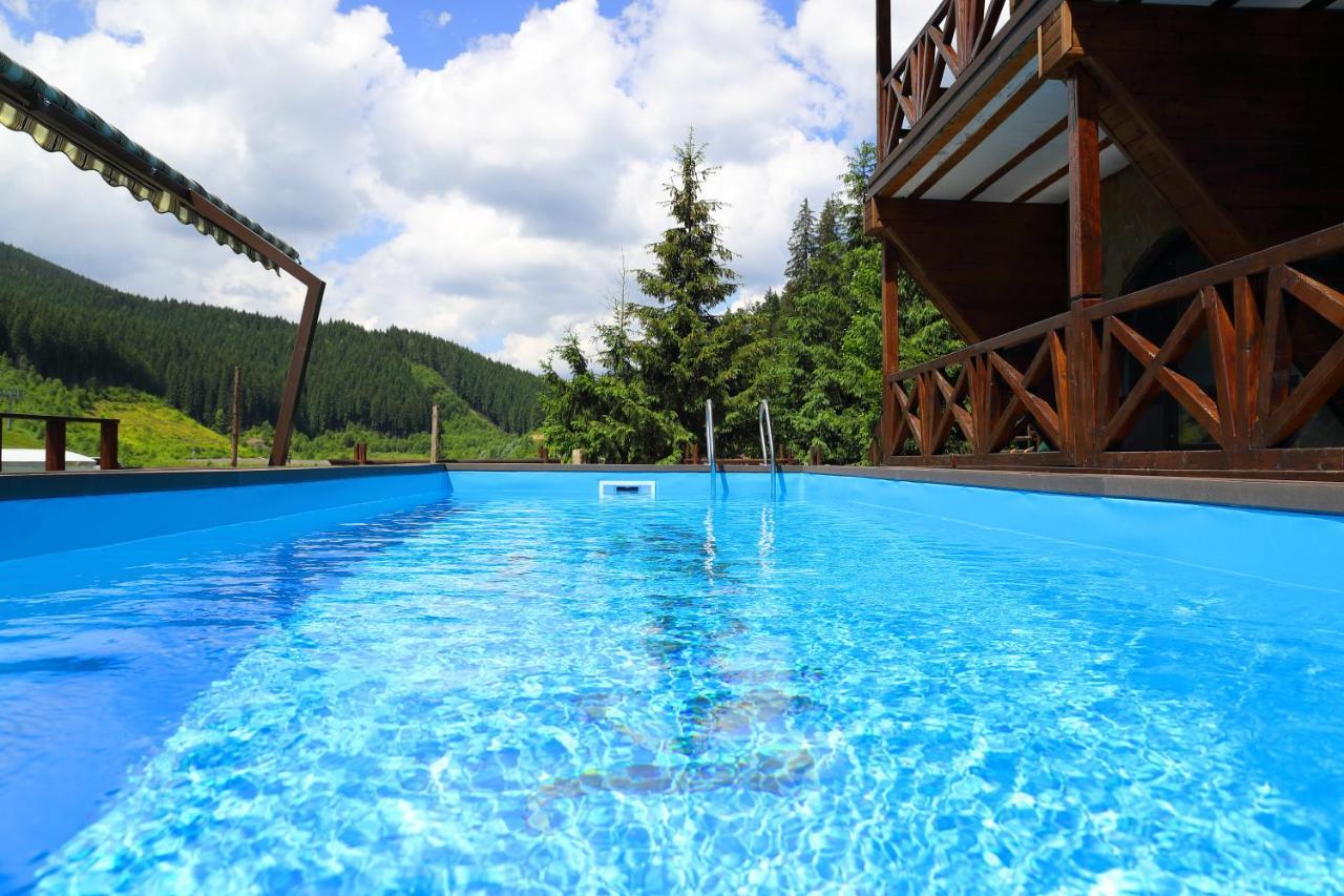 Chalet Crepdechine Hotel Bukovel Exterior photo